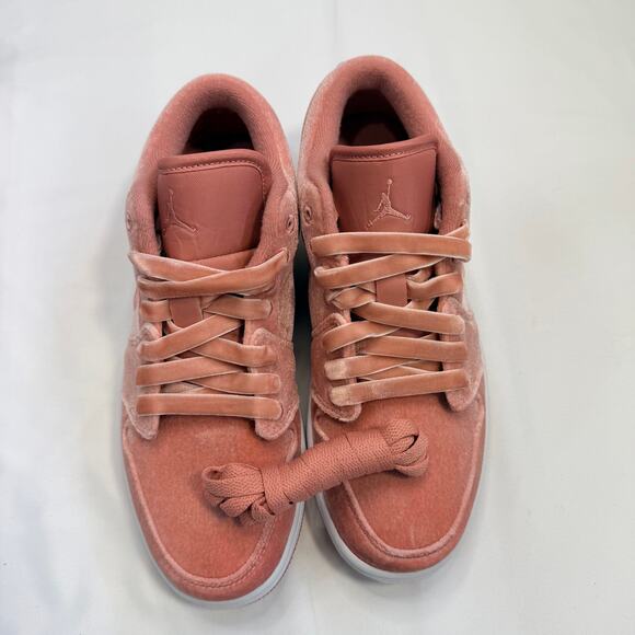 Air Jordan 1 Low SE Rust Pink Velvet Women’s 9 NIB Coquette Soft Luxe - Picture 6 of 11